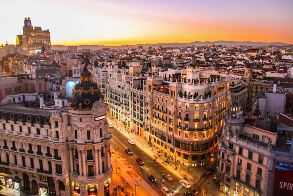 Guía Completa para Invertir en Madrid 2026