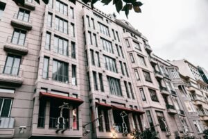 Madrid lidera España: PIB 2,4% supera previsiones nacionales